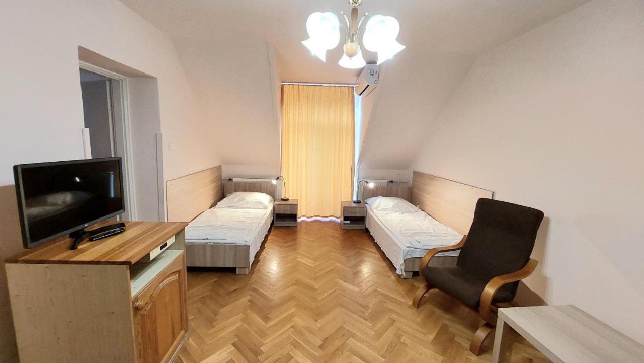 Thermal Apartmanhaz Komárom Exterior foto