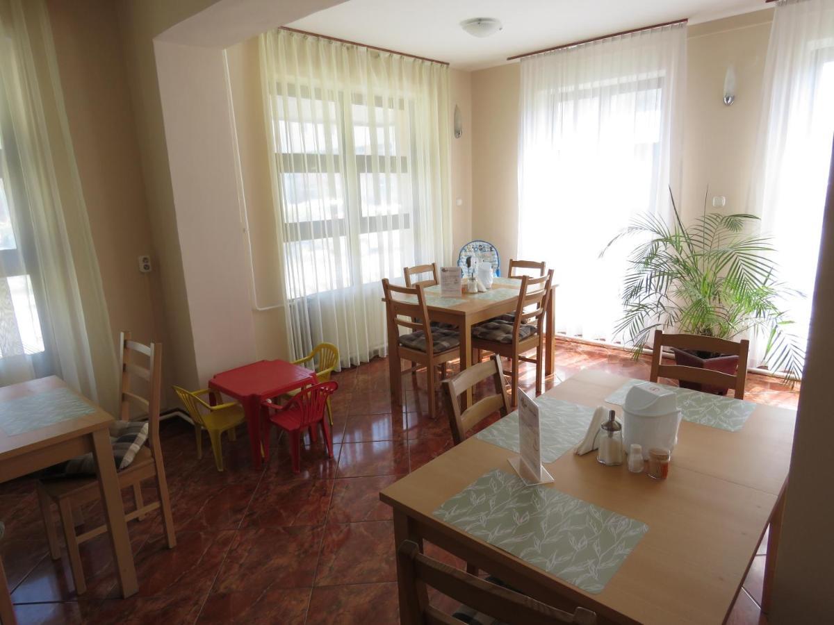 Thermal Apartmanhaz Komárom Exterior foto
