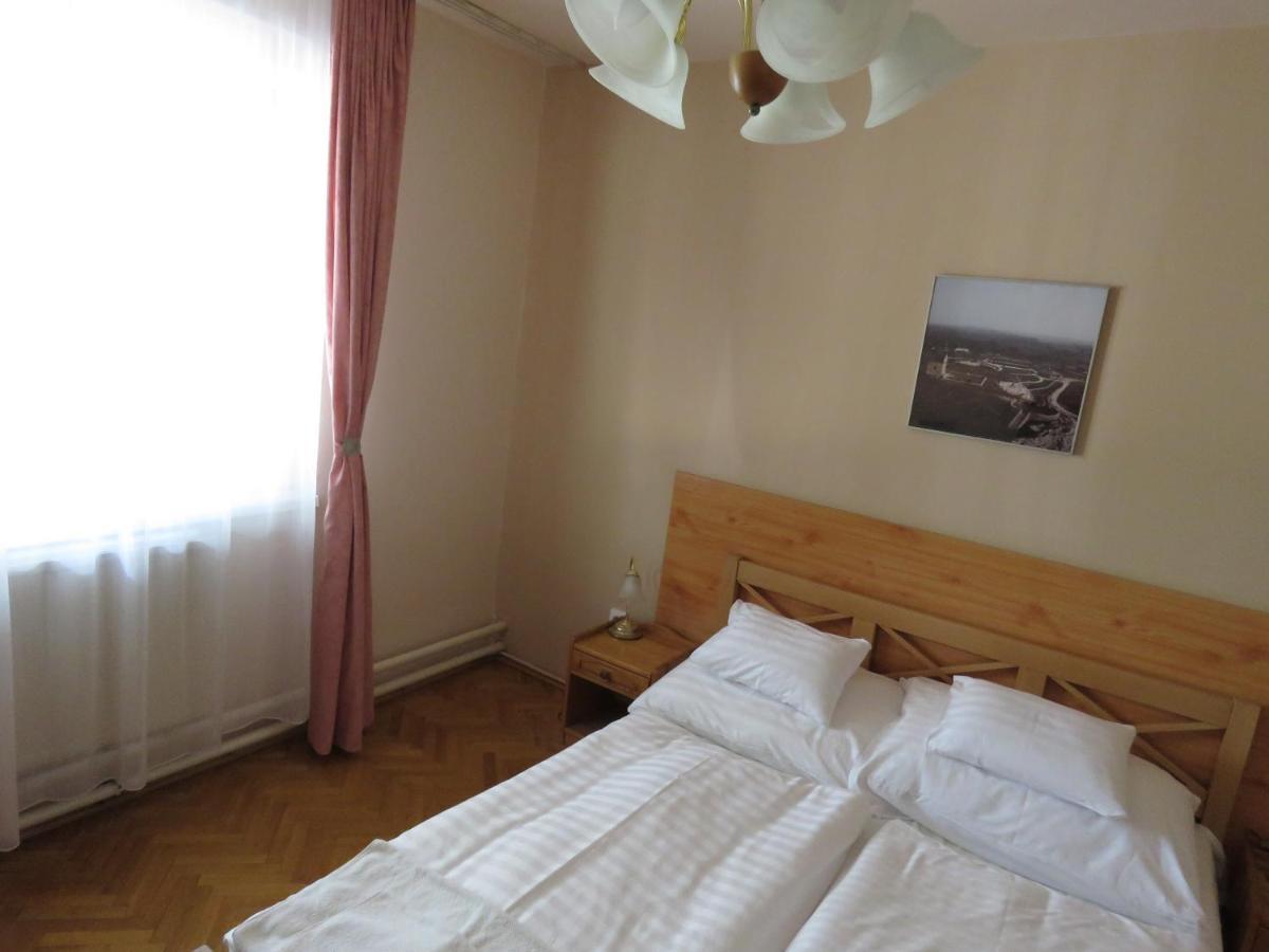 Thermal Apartmanhaz Komárom Exterior foto